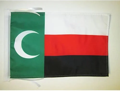 Miniatura 849 de Bandera de México AZ FLAG, 45.7 x 30.5 cm, con cordones - Pequeñas banderas mexicanas de 30 x 45 cm - Bandera de 45.7 x 30.5 cm