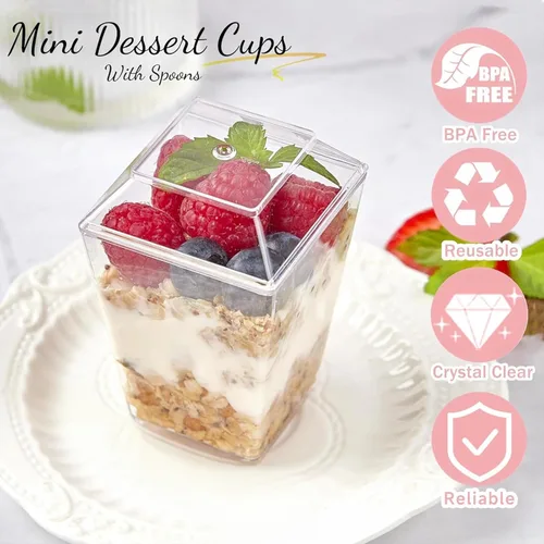 Miniatura 3 de TOFLEN Paquete de 50 tazas de postre de plástico de 5 onzas con tapas para fiestas, mini tazas cuadradas de postre con cucharas para yogur, parfait