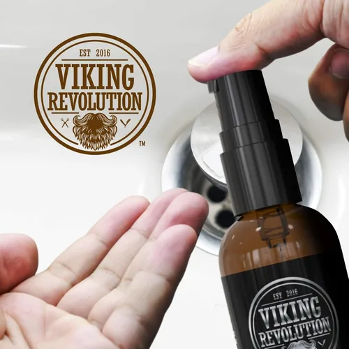 Miniatura 7 de Viking Revolution Aceite de sándalo para antes del afeitado para hombres, afeitado suave, sin irritación, 1 onza líquida, todo