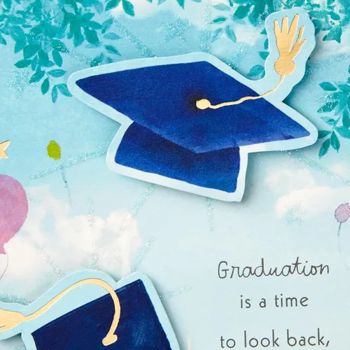 Miniatura 5 de Hallmark Tarjeta de graduación desplegable de Paper Wonder (A Time to Celebrate)