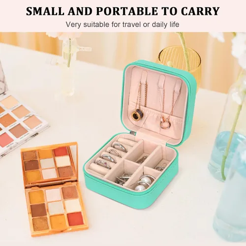 Miniatura 5 de Joyero pequeño de piel sintética, portátil, organizador de joyas para mujeres y niñas, organizador de joyas y almacenamiento para anillos, aretes