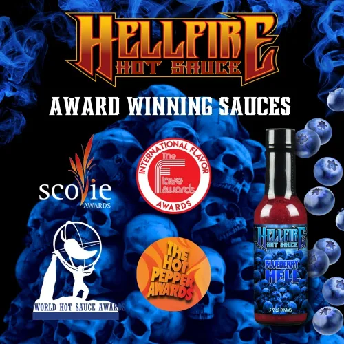Miniatura 7 de Salsa picante Hellfire Blueberry Hell con pimientos Carolina Reaper, Gourmet, galardonada salsa picante a base de frutas, 5 onzas