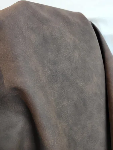 Miniatura 2 de NAT Leathers Café Nubuck Pulido Suave Piel Sintética Vegana de Poliuretano Aprobada por Peta 1 Yarda (91 cm de Largo x 137 cm de Ancho) Piel