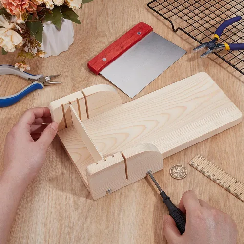 Miniatura 3 de BENECREAT Juego de herramientas de corte de jabón, moldes de jabón de madera de pino ajustables con cortador de acero inoxidable para hacer jabón