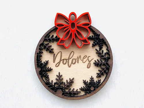 Miniatura 7 de Adorno de madera de Navidad personalizado con nombre grabado personalizado, adorno de Navidad 2025, decoración de árbol de vacaciones hecho a mano