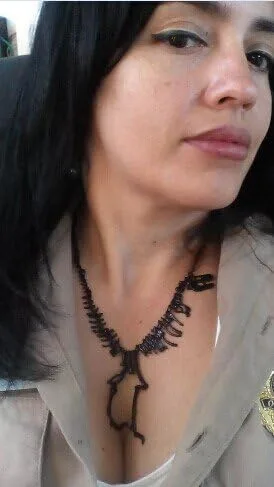Miniatura 2 de Jane Stone - Collar corto de dinosaurio para mujer y adolescente