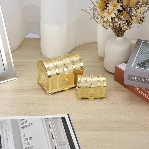 Miniatura 7 de Hipiwe Joyero de metal vintage con diseño de cofre del tesoro, aretes de anillo pequeño, collar de recuerdo para niñas, mujeres y mujeres, dorado