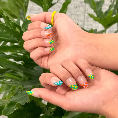 Miniatura 17 de Gold Finger - Kit de uñas postizas de cobertura completa con pegamento, diseño moderno, gel listo para usar, uñas medianas, largas y extralargas