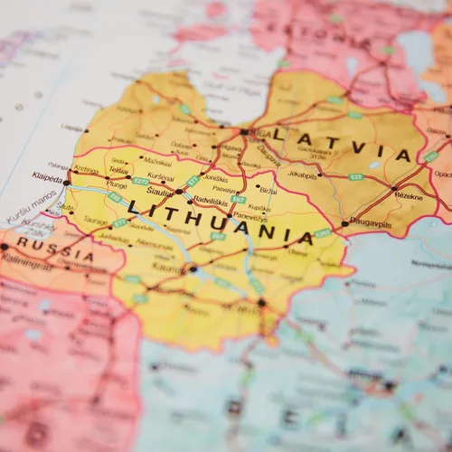 Miniatura 3 de Maps International Póster educativo de mapa de pared grande de Europa política – hoja frontal laminada – 33.1 x 46.8 pulgadas
