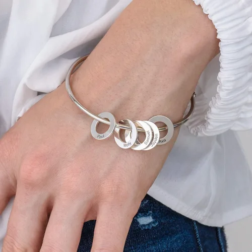 Miniatura 4 de MYKA - Pulsera personalizada con colgantes de disco circular, joyería con múltiples colgantes personalizables, regalo para mamá, madre, ella