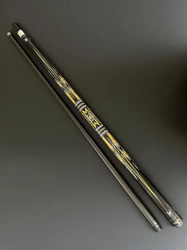 Miniatura 8 de Tai ba cues Juego de 2 tacos de billar con estuche, punta de cuero multicapa de 13 mm, 58 pulgadas, palo de billar profesional de madera de arce