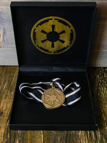 Miniatura 6 de Star Wars Medalla de la cresta imperial del Imperio Mandaloriano Collar de Star Wars