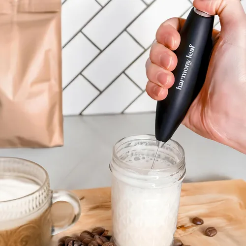 Miniatura 2 de Harmony Leaf Espumador de leche de mano, mezclador eléctrico de bebidas de acero inoxidable con soporte, espumador de café a pilas para lattes