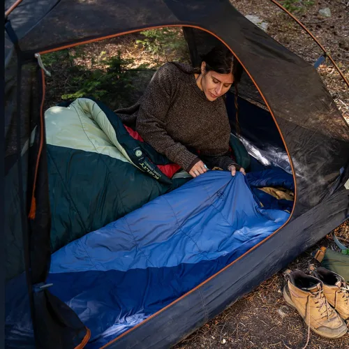 Miniatura 14 de Kelty Cosmic Relleno Sintético 20 Grados - Saco de Dormir para Mochileros – Correas de Compresión, Bolsa de Almacenamiento Incluida