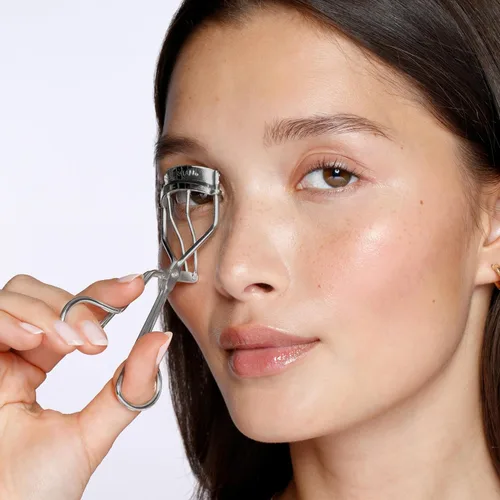 Miniatura 4 de Tweezerman Rizador de pestañas clásico con almohadillas de recambio - Herramienta de pestañas de maquillaje para todas las formas de ojos