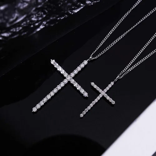Miniatura 5 de Collar de cruz de moissanita para mujer, dije de crucifijo de diamante de plata de ley 925, chapado en oro blanco de 14 quilates, joyería cristiana