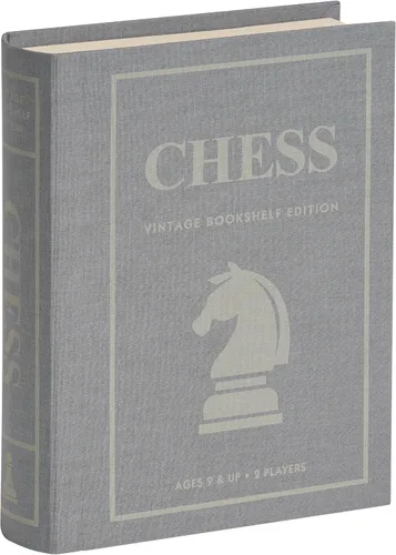 WS Game Company Edición de estantería vintage de ajedrez, juego de estrategia clásico en caja de libros envuelta en lino y funda, tablero plegable