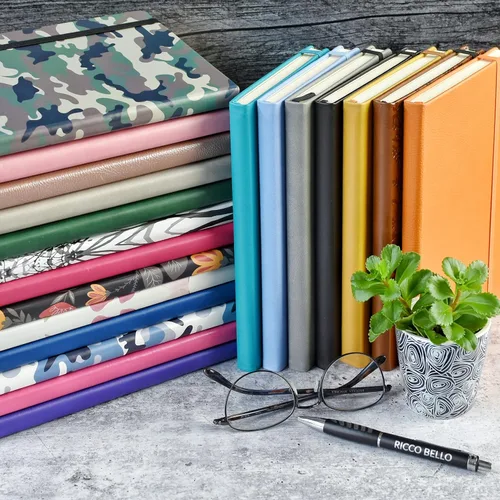 Miniatura 9 de RICCO BELLO - Cuaderno clásico con rayas universitarias, diario con forro de piel sintética para escribir, trabajo, hogar, escuela, 192 páginas a