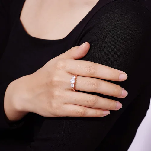 Miniatura 4 de Tienda Collection Platinum or Gold Plated Sterling Silver Round 3-Stone Ring made with Infinite Elements Cubic Zirconia