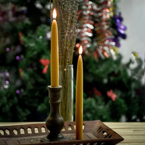 Miniatura 5 de DEYBBY - Juego de 2 velas cónicas de cera de abeja natural de 8 pulgadas, sin humo y sin goteo, para decoración de cena del hogar, regalo