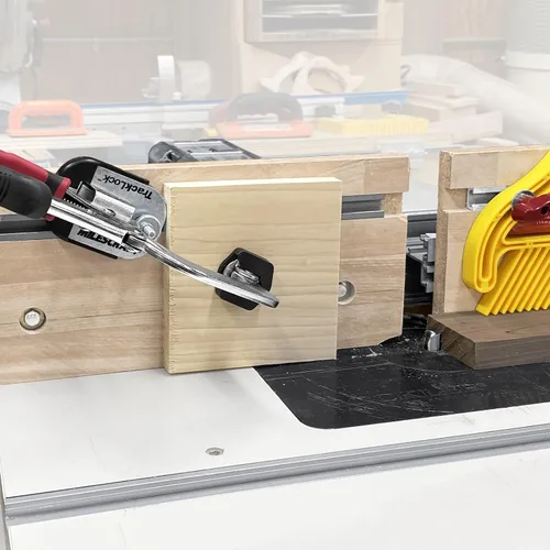Miniatura 3 de Milescraft 4022 TrackLock - Base de abrazadera de banco de bloqueo de riel - Accesorio de sujeción para rieles en T, negro metálico