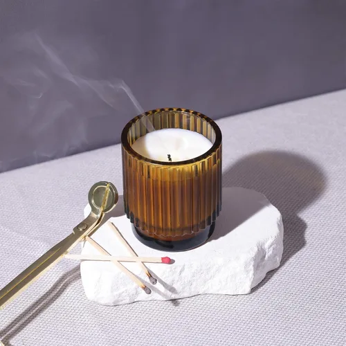 Miniatura 6 de DEVI Juego de 8 tarros de vela de vidrio acanalado ámbar vacíos de 7 onzas para hacer velas, tarros de vela de vidrio con tapas de bambú