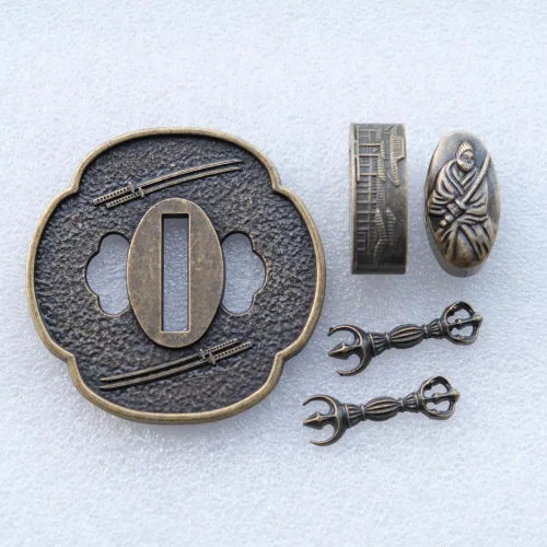 Miniatura 33 de Espada samurái japonesa KOSHIRAE – TSUBA FUCHI KASHIRA MENUKI 68-100