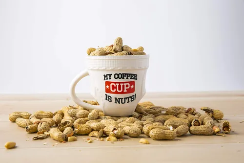 Miniatura 3 de Tighty Whiteys - Taza de café para ropa interior, divertida taza de café, gran regalo para los amantes del café, taza de cerámica, 20 onzas