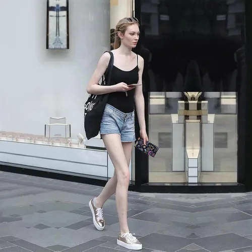 Miniatura 57 de HUA ANGEL Billetera para mujer, ultra delgada y delgada, con bloqueo RFID, tarjetero de crédito, doble embrague, carteras largas, regalo para A-ámbar
