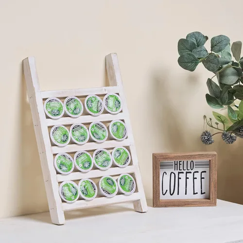 GENMOUS - Soporte de madera para tazas K para encimera, soporte de cápsulas de granja con letrero decorativo de barra de café, organizador rústico