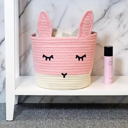 Miniatura 8 de T&T Homewares Pequeño juguete de conejo rosa y cesta de lavandería para almacenamiento de guardería, decoración de guardería de bosque Conejito