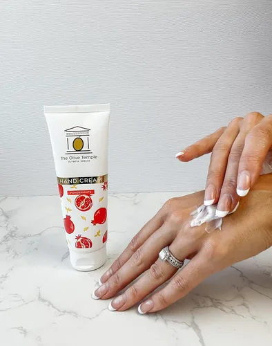 Miniatura 5 de Crema de manos con aceite de oliva - Fórmula hidratante profunda y nutritiva para manos suaves y flexibles (granada)