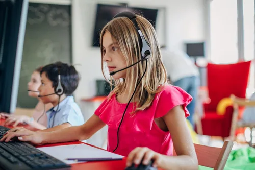 Miniatura 6 de Avid Auriculares AE-36 en blanco con micrófono de pluma ajustable para escuela, aula, educación, pruebas y evaluación