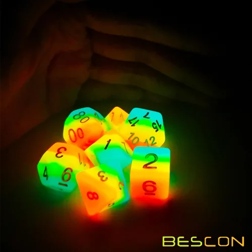 Miniatura 9 de Bescon Fantasía Arco Iris Brillante Dados Poliédricos 7pcs Set Caramelo de Medianoche, Juego de dados RPG Luminoso Resplandor en la oscuridad