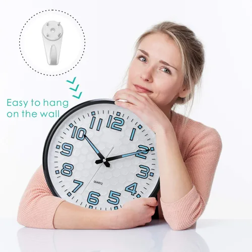 Miniatura 7 de Plumeet Reloj de pared con luz nocturna de 13 pulgadas con función silenciosa y brillante que no hace tictac, funciona con pilas, para el hogar, Luz