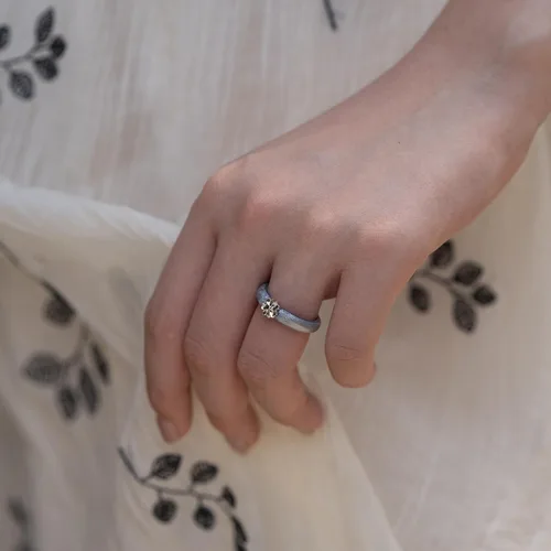 Miniatura 10 de Zollen Anillos de silicona para mujer, 1/3 paquetes de alianzas de boda de silicona, forma de flor, anillos de goma, colección de flores para mujer