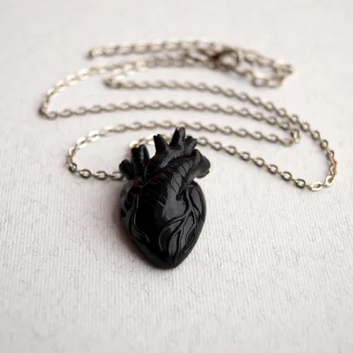 Miniatura 19 de Collar de corazón anatómico