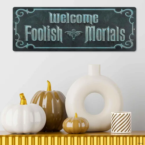 Miniatura 5 de Disney Haunted Mansion - Letrero de metal con texto en inglés «Beware of Hitchhiking Ghosts» – Decoración de pared de mansión embrujada espeluznante