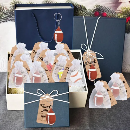 Miniatura 5 de CiciBear Paquete de 60 recuerdos de fiesta de fútbol con 20 llaveros de fútbol, 20 etiquetas de agradecimiento y 20 bolsas de regalo para fiestas
