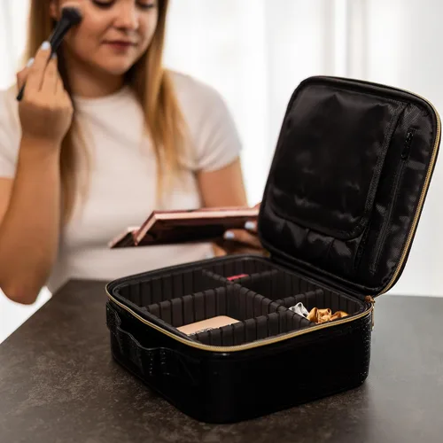 Miniatura 8 de Carrywell Estuche de viaje para maquillaje, no hecho en China, estuche de tren duro para cosméticos, organizador portátil de artistas de belleza