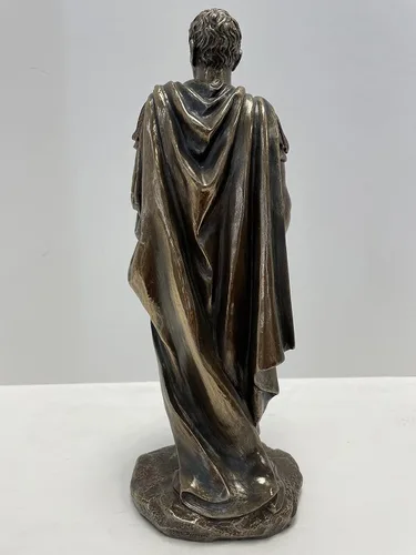 Miniatura 5 de Cayo Julio César en uniforme militar romano Estatua Acabado Bronce