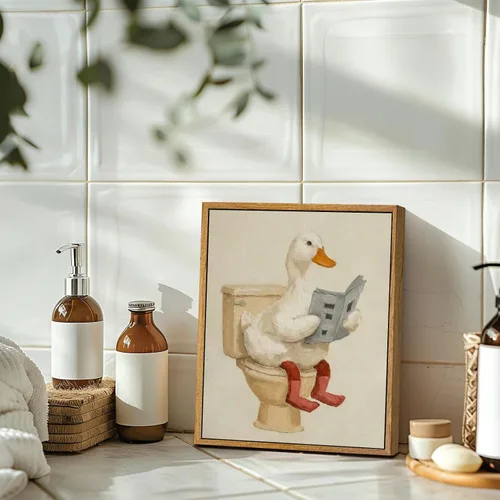 Miniatura 2 de AtterrirArt Divertido arte de pared enmarcado para baño, 8 x 10 pulgadas, lindo pato en el inodoro, lectura de periódico, decoración de pared