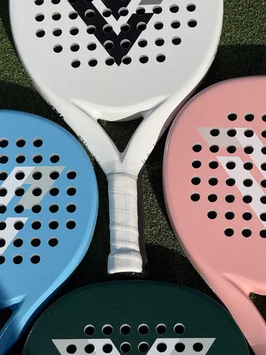 Miniatura 6 de VALA Raqueta de pádel, One Junior Edition, diseño ligero, hexágono 3D + tecnología Sandy Effect, para jugadores jóvenes