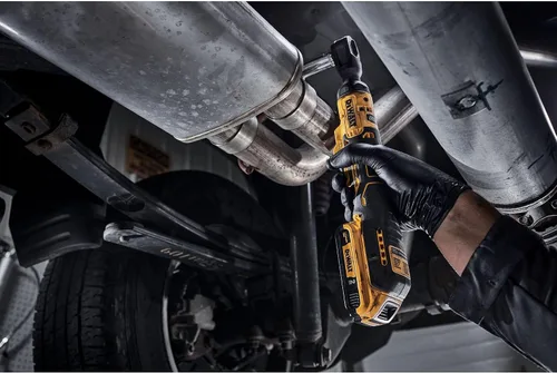 Miniatura 3 de DEWALT ATOMIC 20V MAX* Trinquete inalámbrico, sin escobillas, 3/8 pulgadas, solo herramienta (DCF513B)