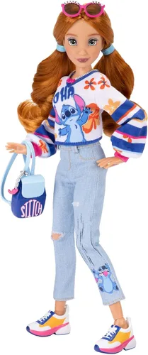 Disney ILY 4EVER Muñecas de Moda Cabello Rojo Stitch de 11.5" de Alto con 13 Puntos de Articulación, Dos Conjuntos Completos para Mezclar y Combinar