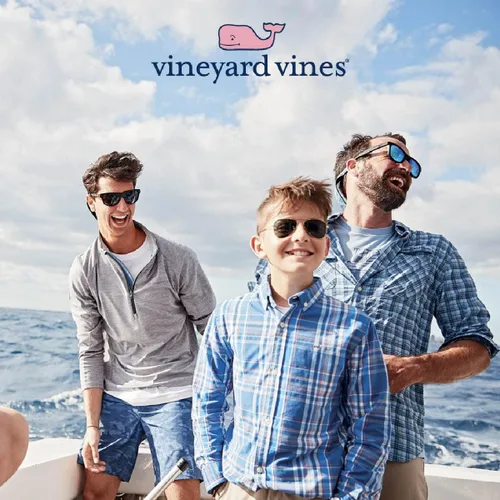 Miniatura 7 de vineyard vines Kids' Long-Sleeve Vintage Whale Garment-Dyed Pocket Tee