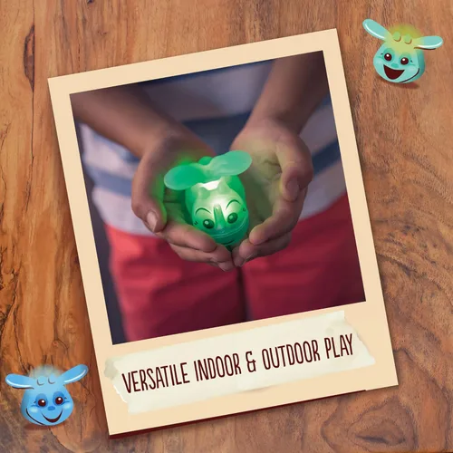 Miniatura 4 de Toysmith Juego de Persiguiendo Luciérnagas para Niños - El Juego de Brillar y Buscar - Juegos Interactivos para Niños - Juego de Interior y Exterior