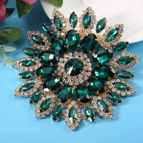 Miniatura 3 de Broche de flores de diamantes de imitación de cristal, base de oro verde para mujer, broche de ramillete grande de 4.3 in, bolso de bufanda