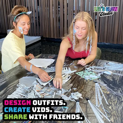 Miniatura 5 de LetsGlow Studio - Paquete de accesorios de calcomanías para LetsGlow Studio, kit de creador de video influenciador de artes y manualidades