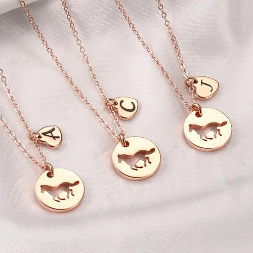 Miniatura 6 de Collar de caballo para niñas, collar de caballo de acero inoxidable plateadorosaoro para niñas, collar de caballo hueco con dije de corazón